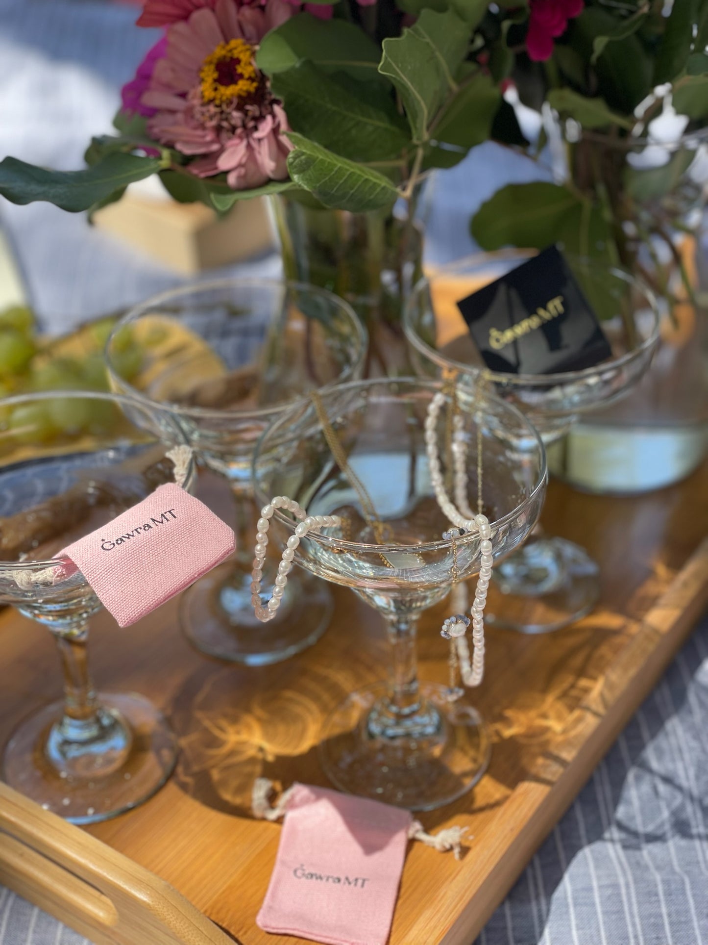 Annetta necklace • NEW •